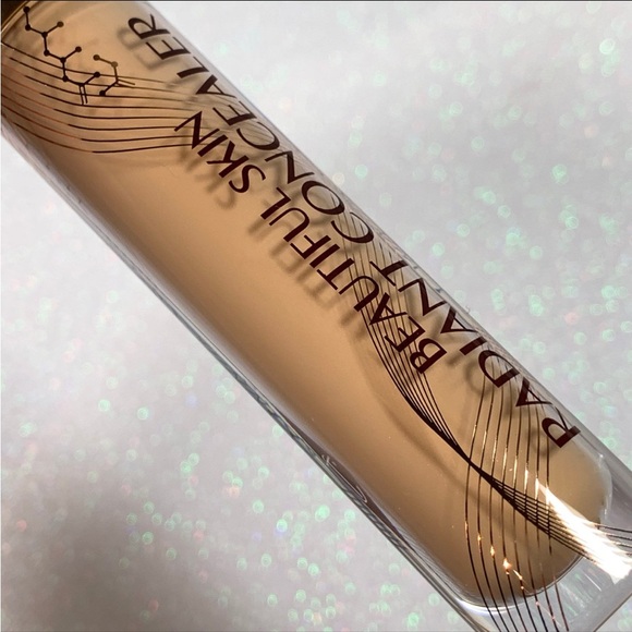 Charlotte Tilbury Concealer 8.5 Medium BNIB - Picture 2 of 3